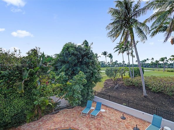 5252 La Gorce Dr, Miami Beach FL 33140