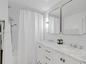 5252 La Gorce Dr, Miami Beach FL 33140