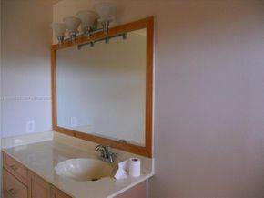 22 SW 14th Ter, Homestead FL 33030