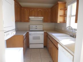 22 SW 14th Ter, Homestead FL 33030