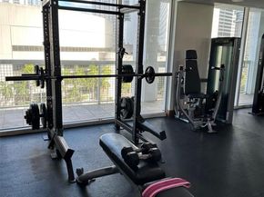 31 SE 5th St 3916, Miami FL 33131