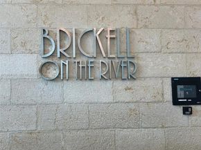 31 SE 5th St 3916, Miami FL 33131