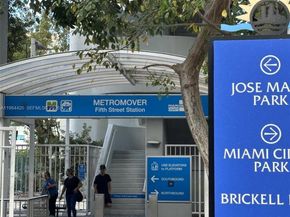 31 SE 5th St 3916, Miami FL 33131