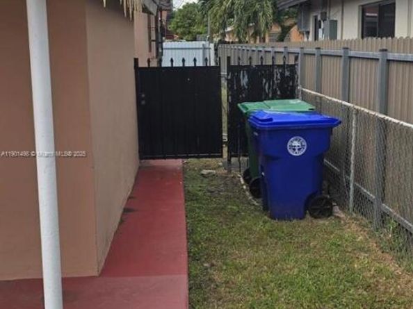 1648 NW 28th Ave, Miami FL 33125