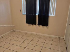 1648 NW 28th Ave, Miami FL 33125