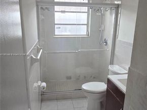 1648 NW 28th Ave, Miami FL 33125