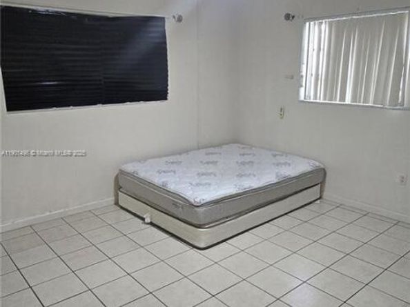 1648 NW 28th Ave, Miami FL 33125