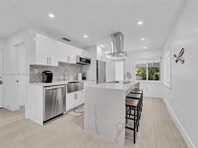 1960 Riverside Dr, Fort Lauderdale FL 33312