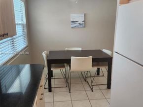 524 Tilford X 524, Deerfield Beach FL 33442