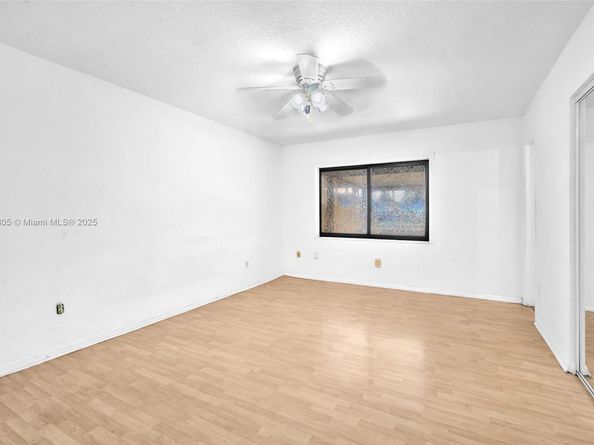 12104 SW 110th St Cir S, Miami FL 33186