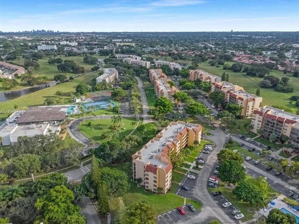 3801 Environ Blvd 116, Lauderhill FL 33319