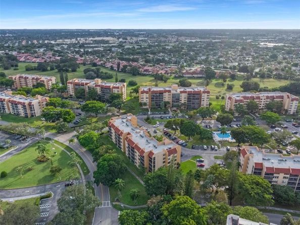 3801 Environ Blvd 116, Lauderhill FL 33319