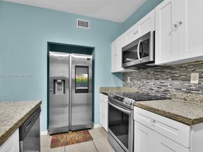 1419 Avon Ln 216, North Lauderdale FL 33068