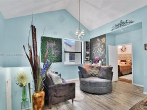 1419 Avon Ln 216, North Lauderdale FL 33068