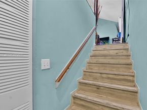 1419 Avon Ln 216, North Lauderdale FL 33068