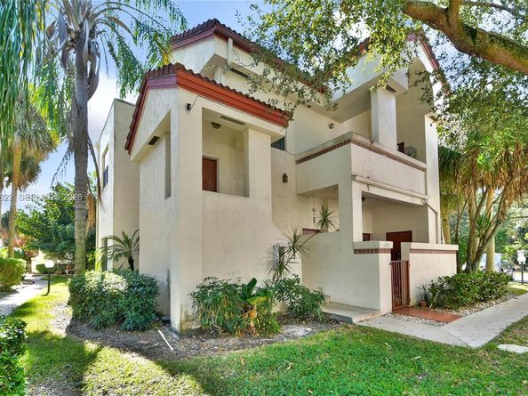 1419 Avon Ln 216, North Lauderdale FL 33068