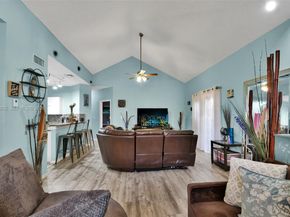 1419 Avon Ln 216, North Lauderdale FL 33068