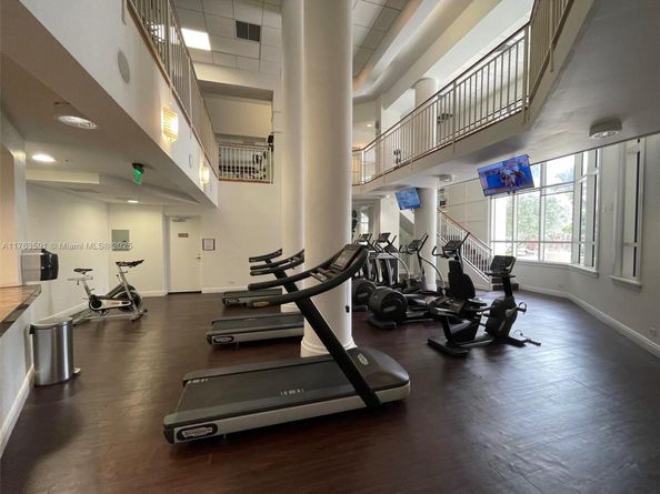701 Brickell Key Blvd 1510, Miami FL 33131