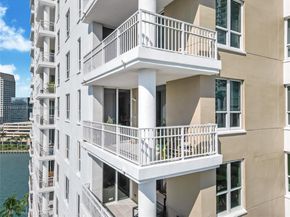 701 Brickell Key Blvd 1510, Miami FL 33131