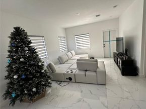 1827 NW 68th Ter, Miami FL 33147