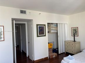 1541 Brickell Ave C2705, Miami FL 33129
