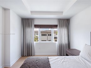 5025 SW 37th St, Pembroke Park FL 33023