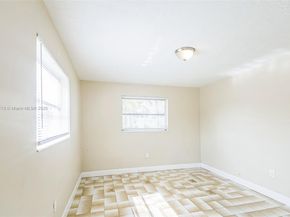 8361 NW 28th Pl, Sunrise FL 33322