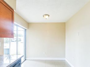 8361 NW 28th Pl, Sunrise FL 33322