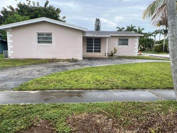 8361 NW 28th Pl