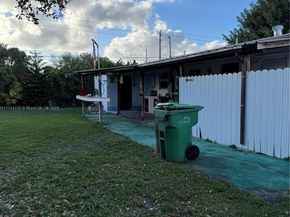 2770 NW 164th Ter, Miami Gardens FL 33054