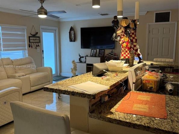 2770 NW 164th Ter, Miami Gardens FL 33054