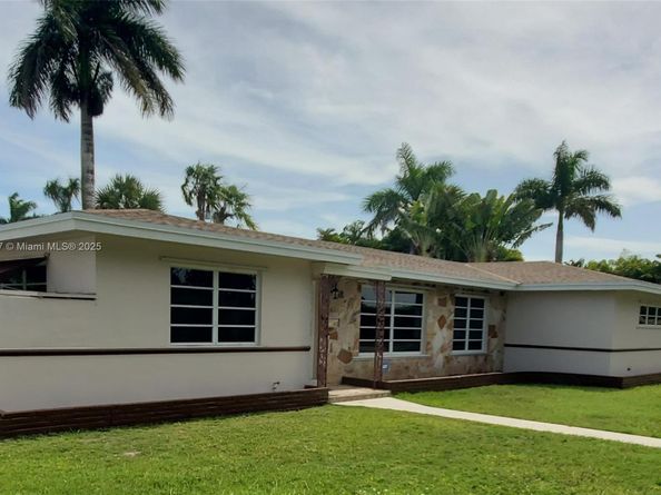 142 NW 21 St, Homestead FL 33030