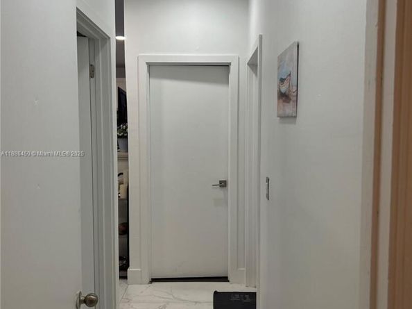8320 SW 12th St, Pembroke Pines FL 33025