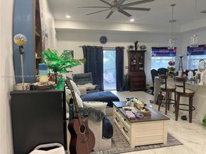 8320 SW 12th St, Pembroke Pines FL 33025