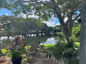 8320 SW 12th St, Pembroke Pines FL 33025