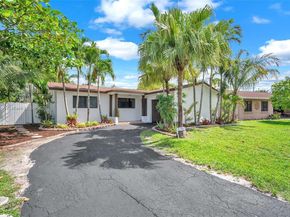 11310 NW 35th St, Sunrise FL 33323