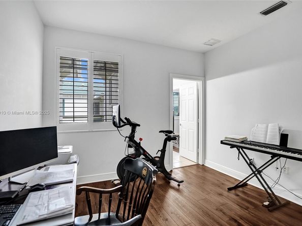 518 N Federal Hwy 14, Lake Worth FL 33460