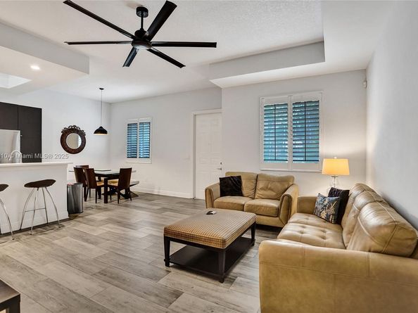 518 N Federal Hwy 14, Lake Worth FL 33460