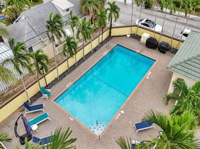 518 N Federal Hwy 14, Lake Worth FL 33460