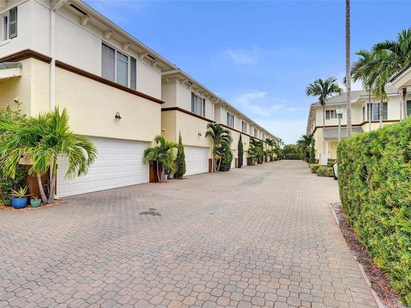 518 N Federal Hwy 14, Lake Worth FL 33460