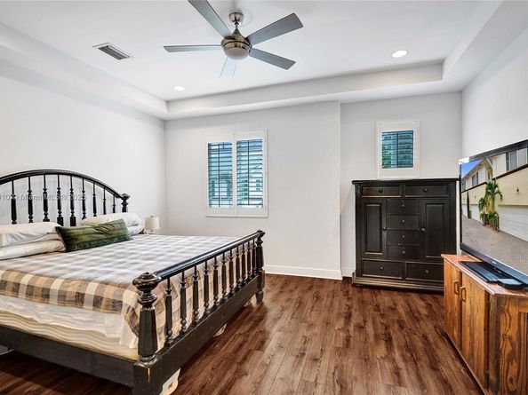 518 N Federal Hwy 14, Lake Worth FL 33460