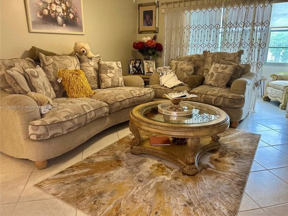 9802 Marina Blvd 125, Boca Raton FL 33428