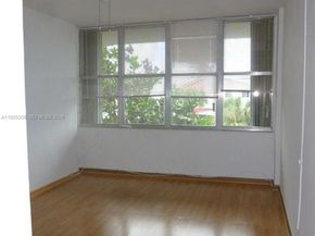 7441 Wayne Ave 1A, Miami Beach FL 33141