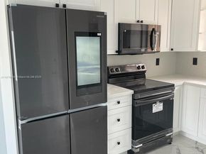 47 NW 47th Ave 10, Miami FL 33126