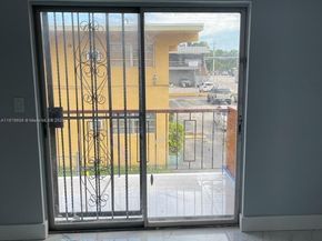 47 NW 47th Ave 10, Miami FL 33126