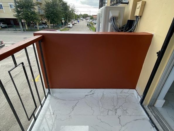 47 NW 47th Ave 10, Miami FL 33126