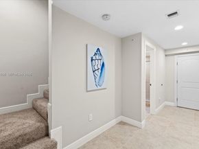 630 SE 15th St 3, Fort Lauderdale FL 33316