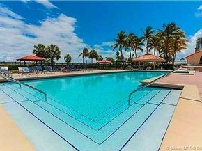 2555 Collins Ave 1800, Miami Beach FL 33140