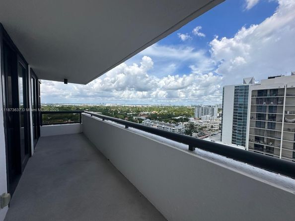 2555 Collins Ave 1800, Miami Beach FL 33140