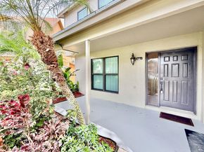 404 Sandtree Dr, Palm Beach Gardens FL 33403